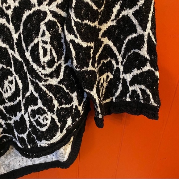 Moth by Anthropologie Rose pullover sweater - Picture 6 of 11